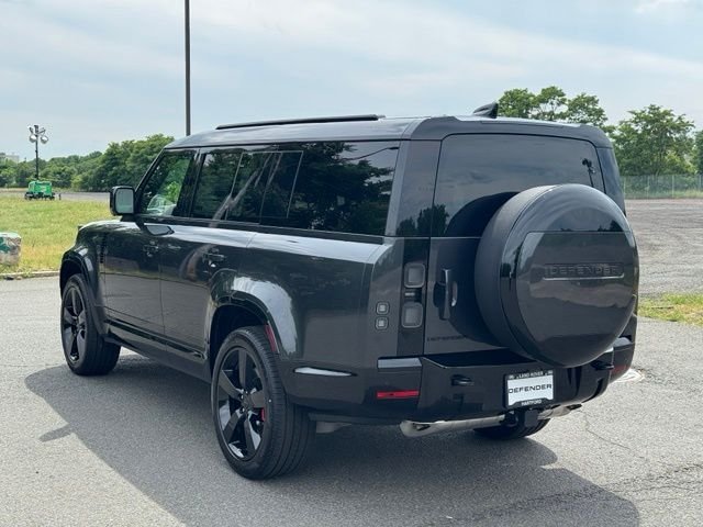 New 2026 Carpathian Grey Land Rover X image 3