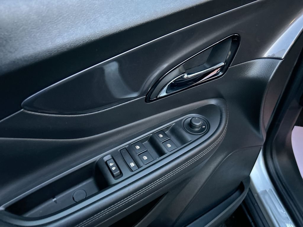 Used 2020 Silver Buick Preferred image 25