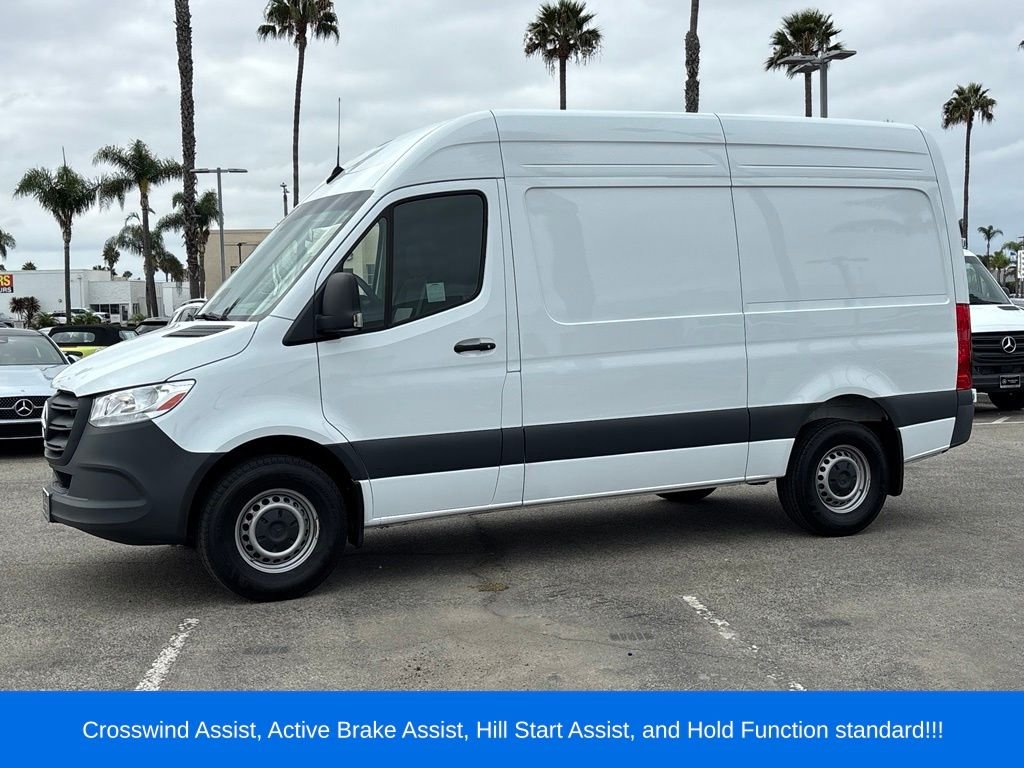 Used 2025 White Mercedes-Benz Cargo 144 WB image 9