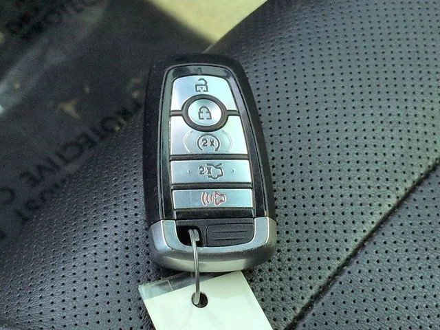 Used 2019 Black Ford EcoBoost Premium image 27