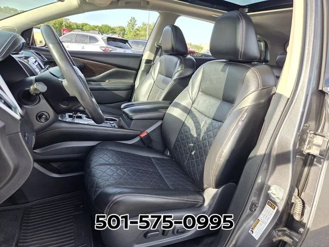 Used 2022 Gray Nissan Platinum image 7