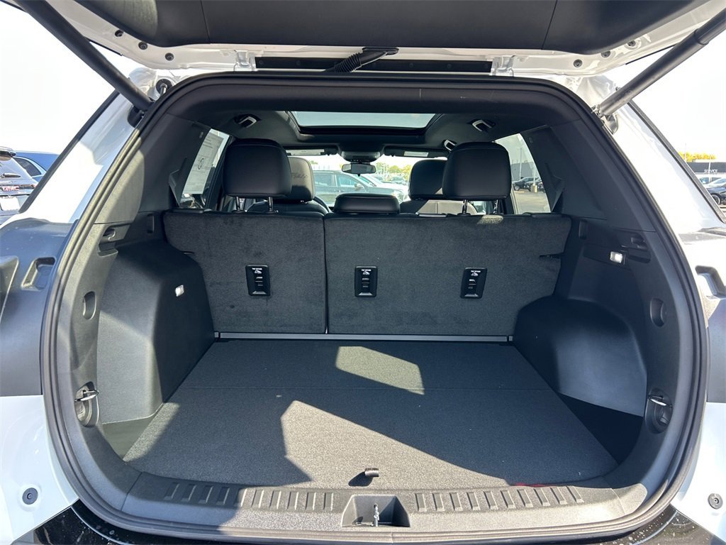 2026 GMC TERRAIN - Image 31