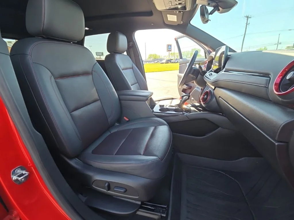 Used 2023 Red Chevrolet RS image 34