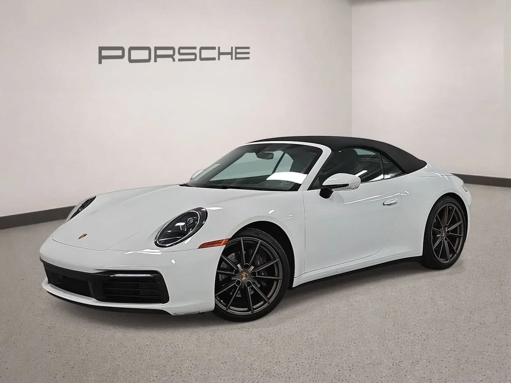 2022 Porsche 911 Carrera Cabriolet's photo