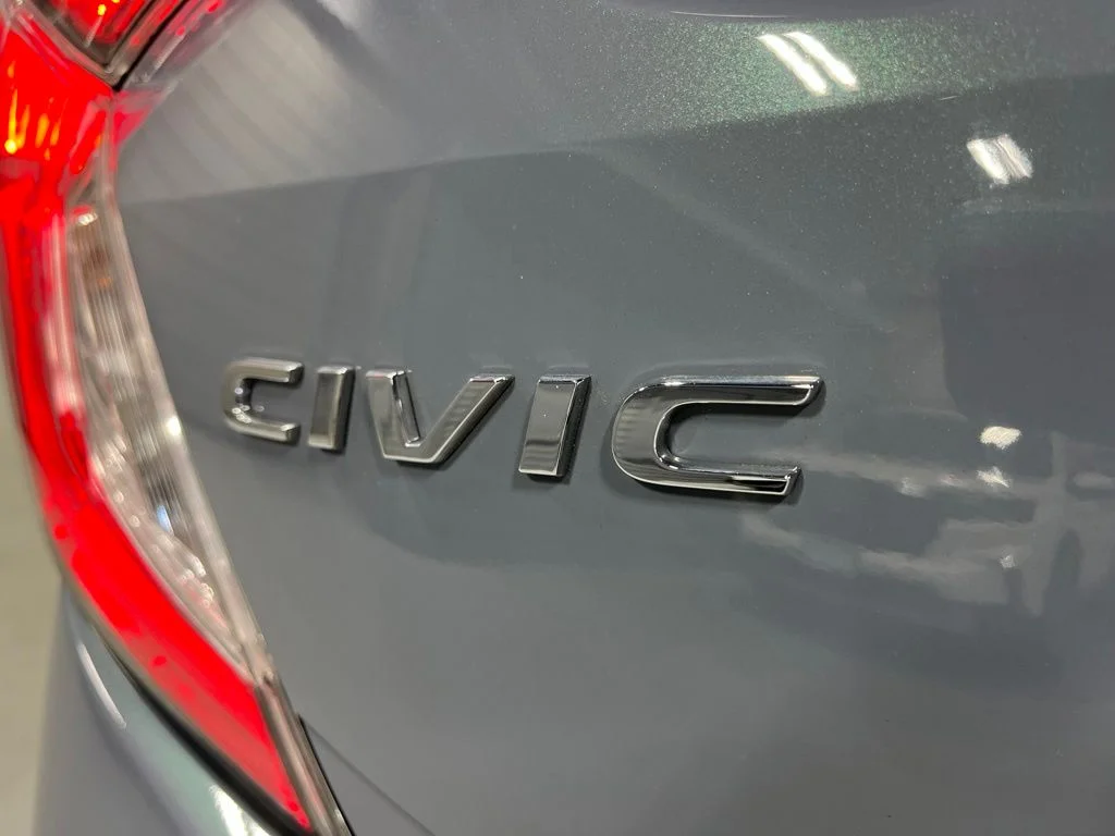 2021 Honda Civic Hatchback EX - Photo 35