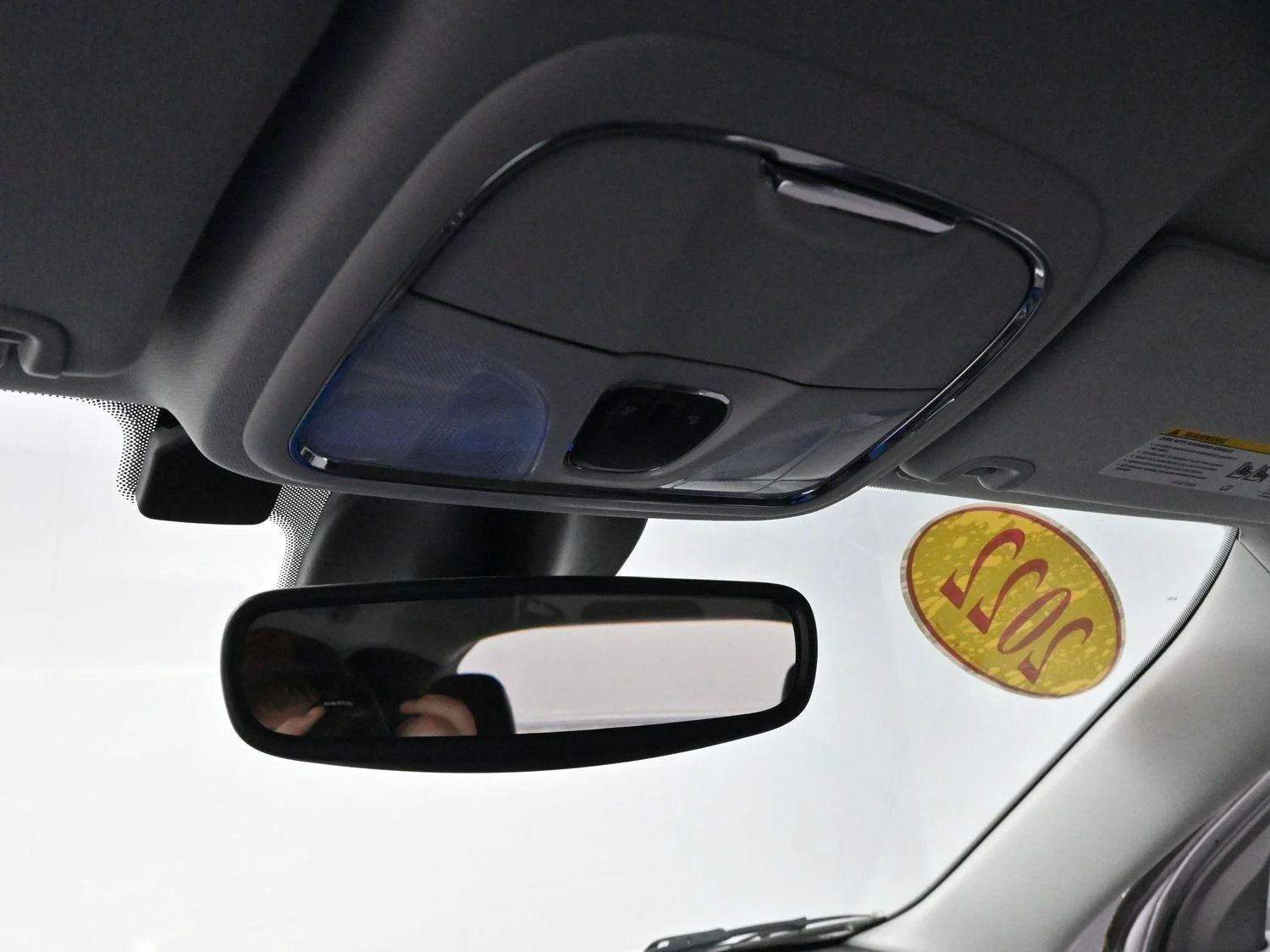 Used 2022 White Jeep Trailhawk image 25