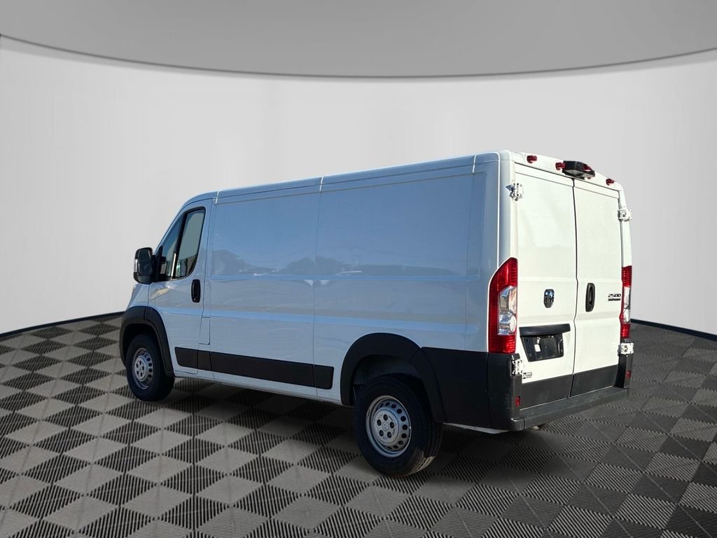 Used 2025 White Ram Base image 5