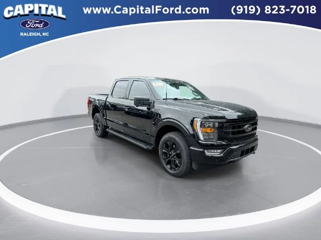 Used 2023 Black Ford XLT image 2
