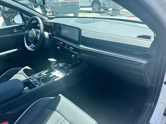 New 2026 Snow White Pearl Kia GT-Line AWD image 28