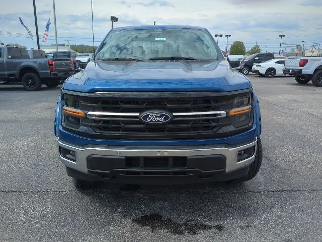 Used 2024 Blue Ford XLT image 3
