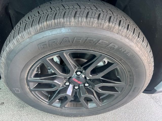 Used 2024 Gray GMC Elevation image 6