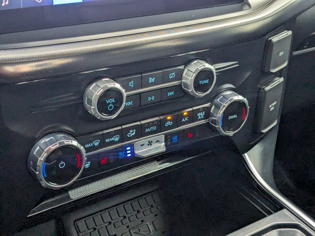 Used 2024  Ford Raptor image 19