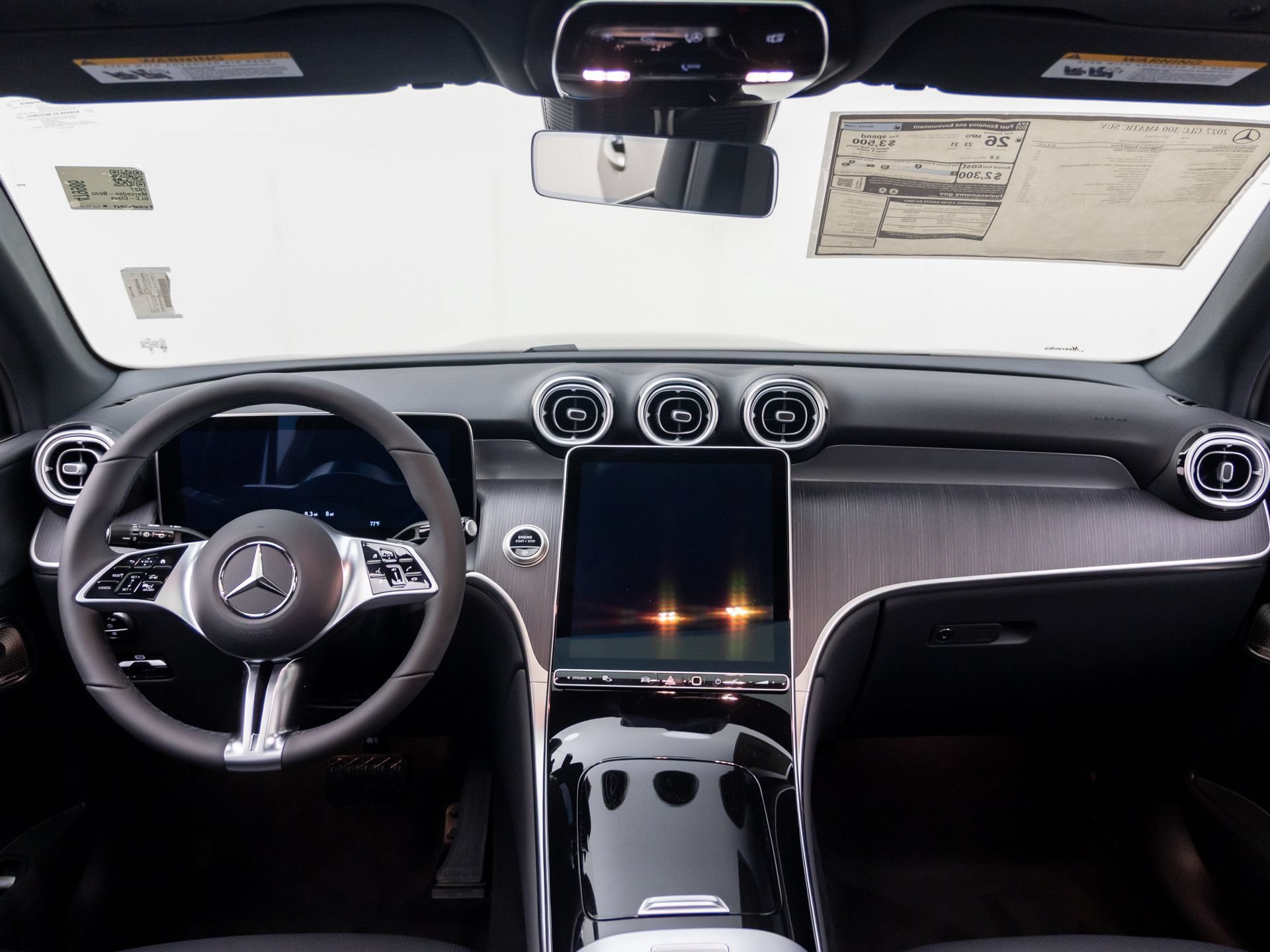 New 2027 Black Mercedes-Benz GLC 300 image 50