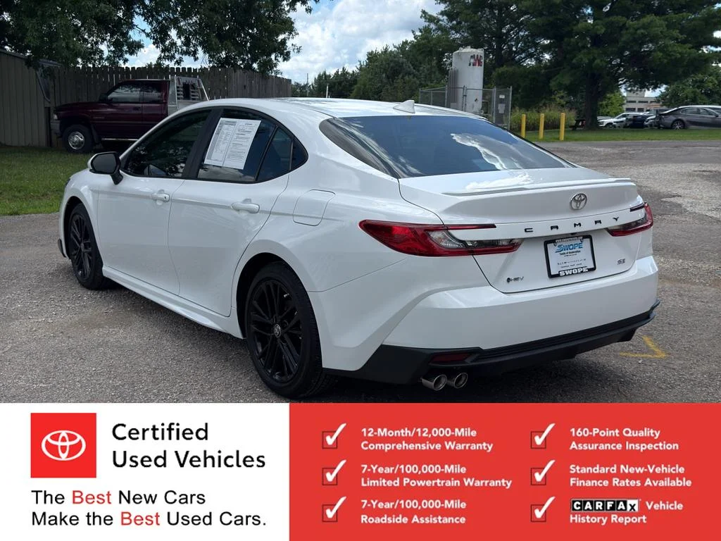 Used 2026 Ice Cap Toyota SE image 5