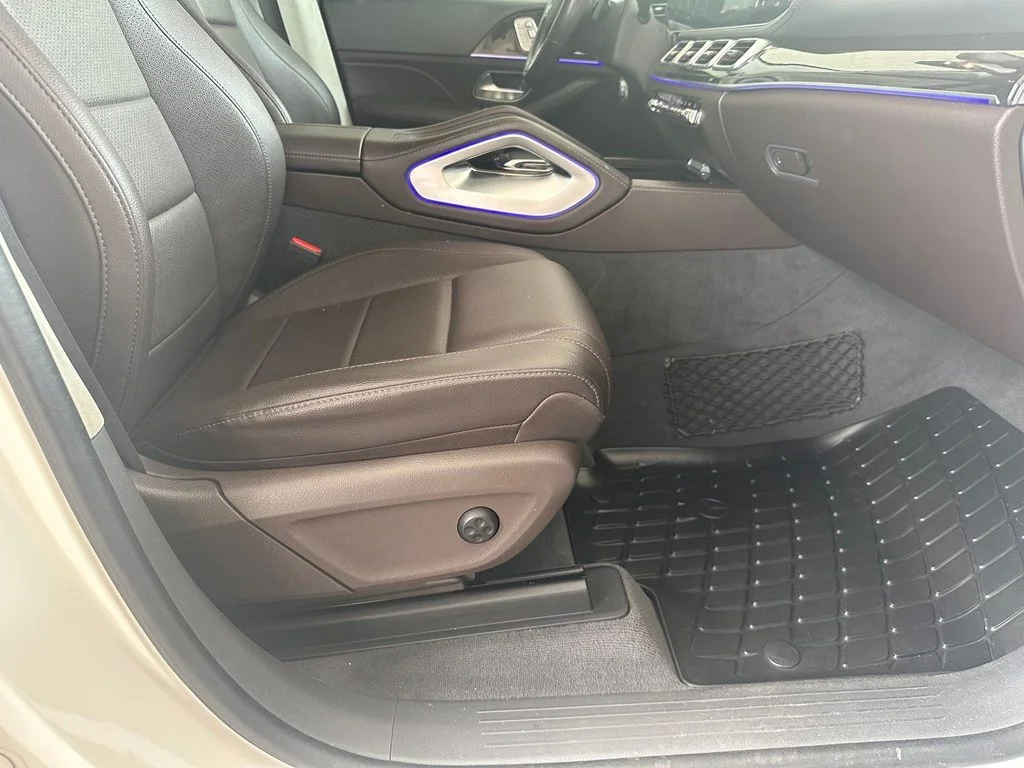 Used 2020  Mercedes-Benz GLS 450 image 40