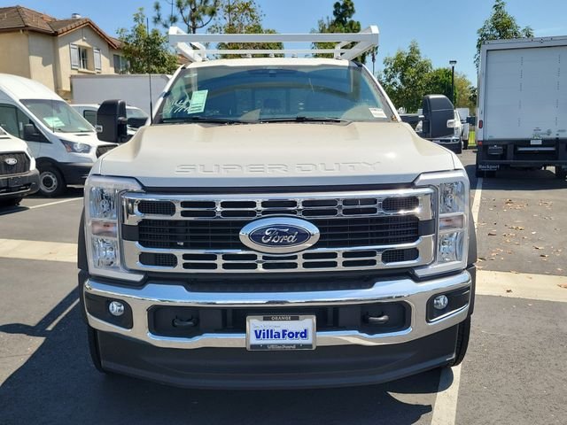 New 2026 Oxford White Ford F-450® XL image 28