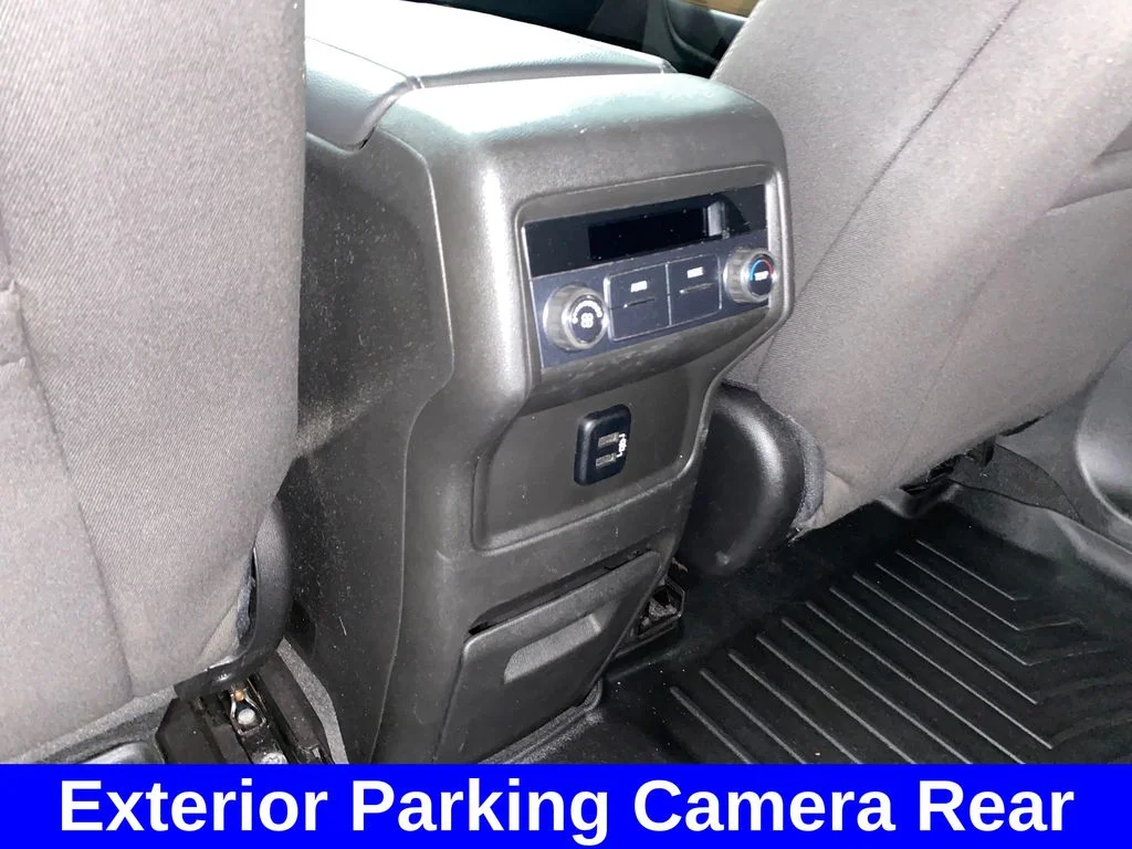 Used 2017 Red GMC SLE-2 image 12