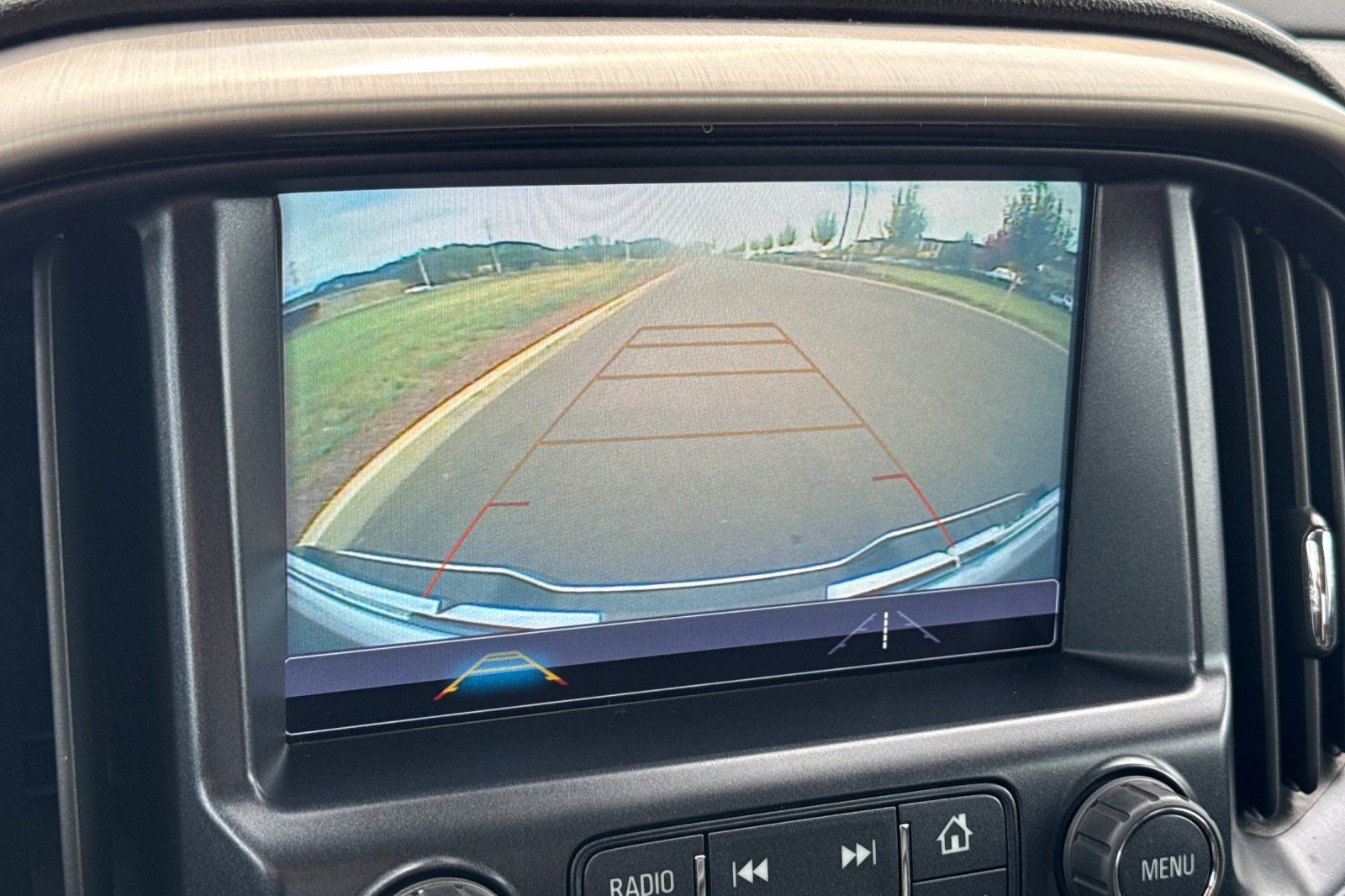 Used 2018 White GMC Denali image 20