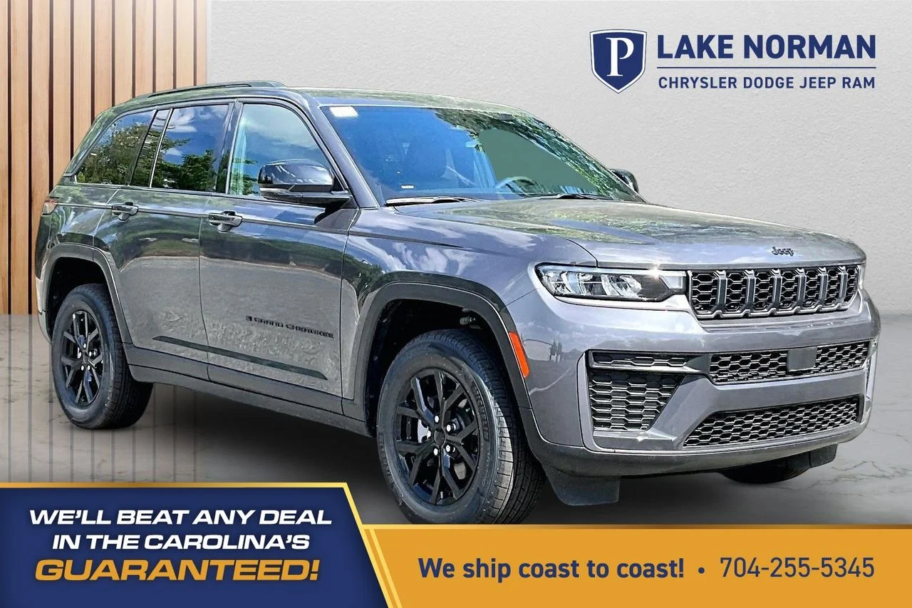 New 2026 Baltic Gray Metallic Clear-Coat Exterior Paint Jeep Altitude image 1