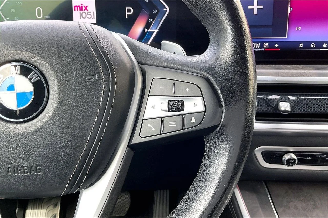 Certified Used 2024 Gray BMW xDrive40i image 32
