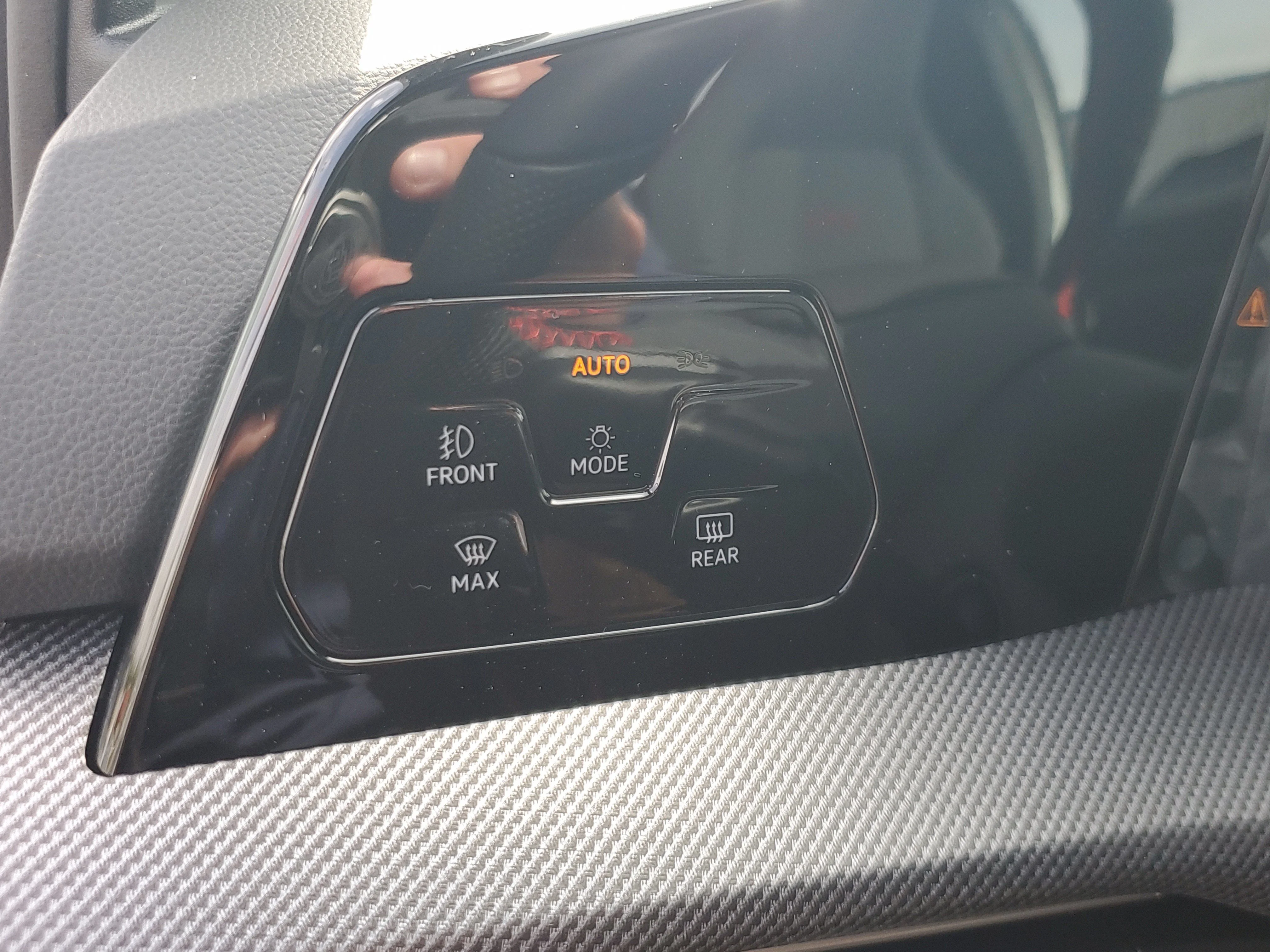 New 2026 White Volkswagen Autobahn image 29