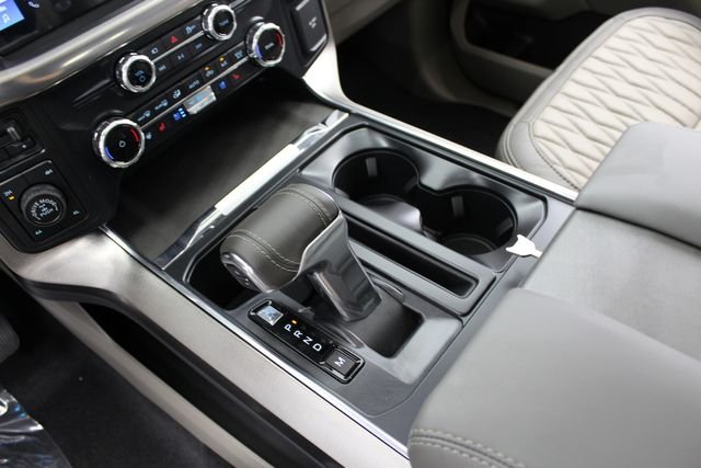 New 2026 Star White Metallic Tri-Coat Ford Platinum® image 24