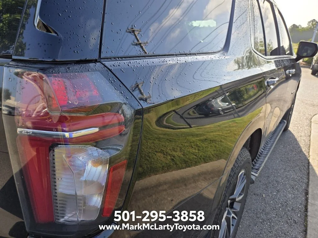 Used 2021 Black Chevrolet Z71 image 9