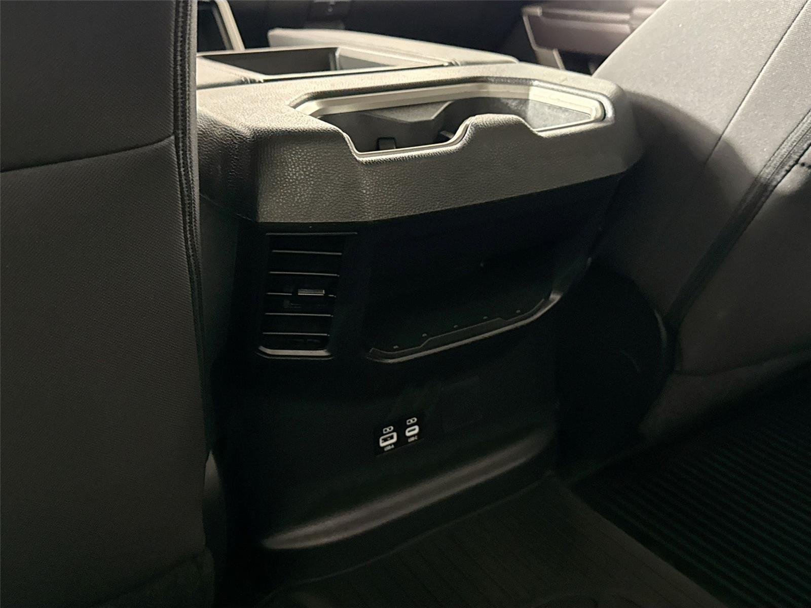 Used 2023 Ice Cap Toyota SR5 image 34