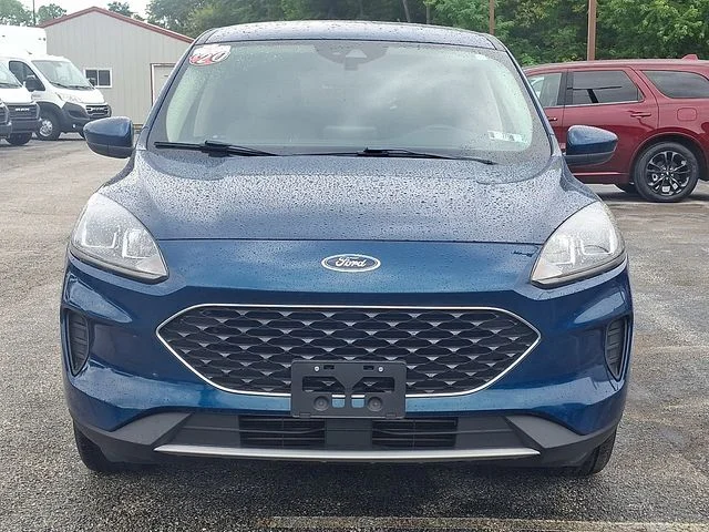 Used 2020 Green Ford SE image 7