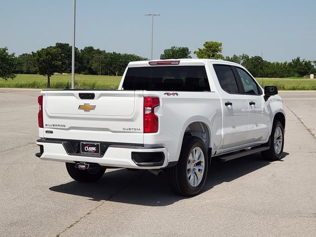 New 2026 Summit White Chevrolet Custom image 7
