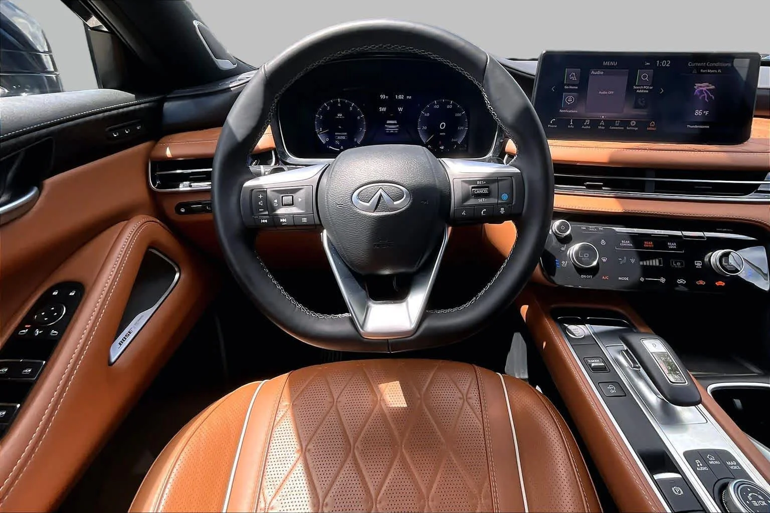 Used 2025 Mineral Black INFINITI AUTOGRAPH image 6