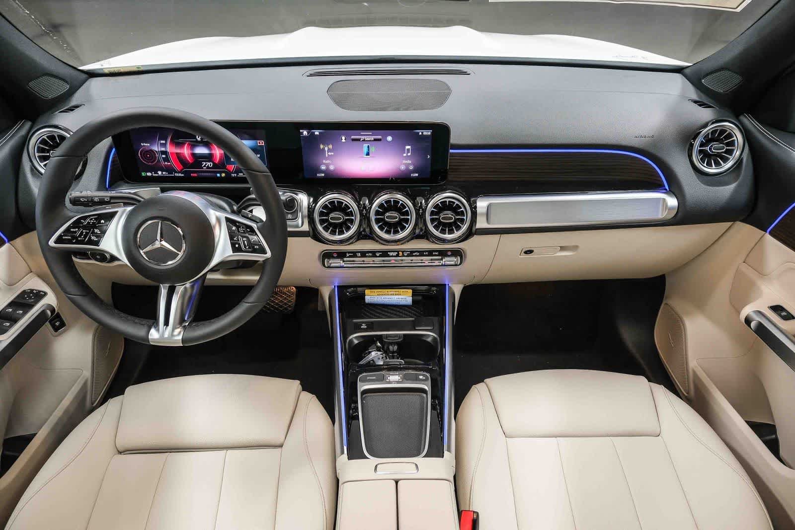 New 2026 Polar White Mercedes-Benz GLB 250 image 56