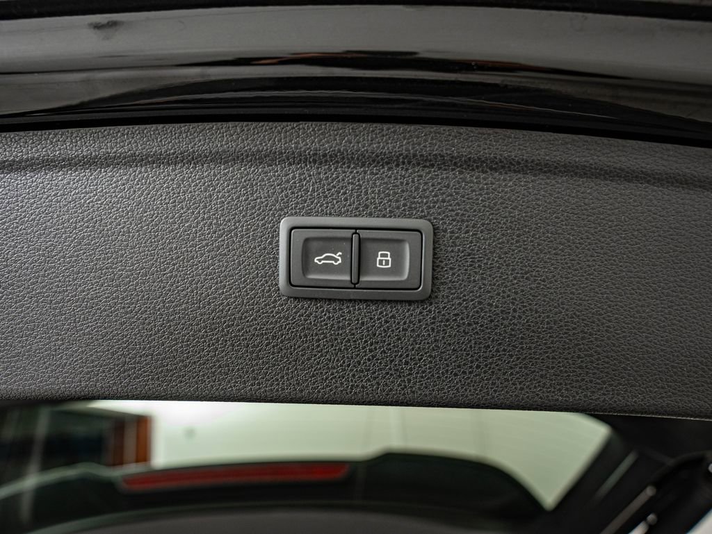 Used 2023 Mythos Black Metallic Audi 45 S line Premium image 39