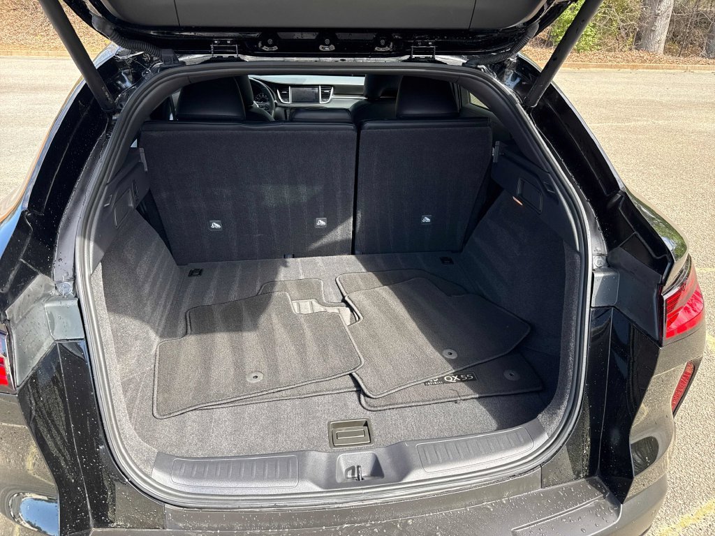 2025 INFINITI QX55 Essential - Photo 32
