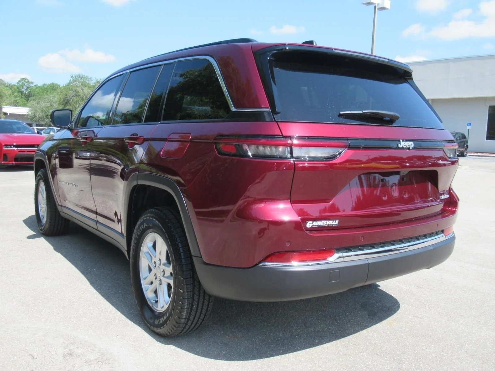 Certified Used 2025 Red Jeep Laredo image 5