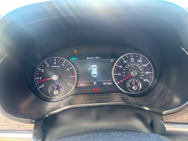 Used 2021 White Pearl Kia SX image 5