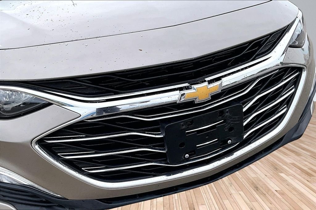 Used 2024 Gray Chevrolet LS image 26