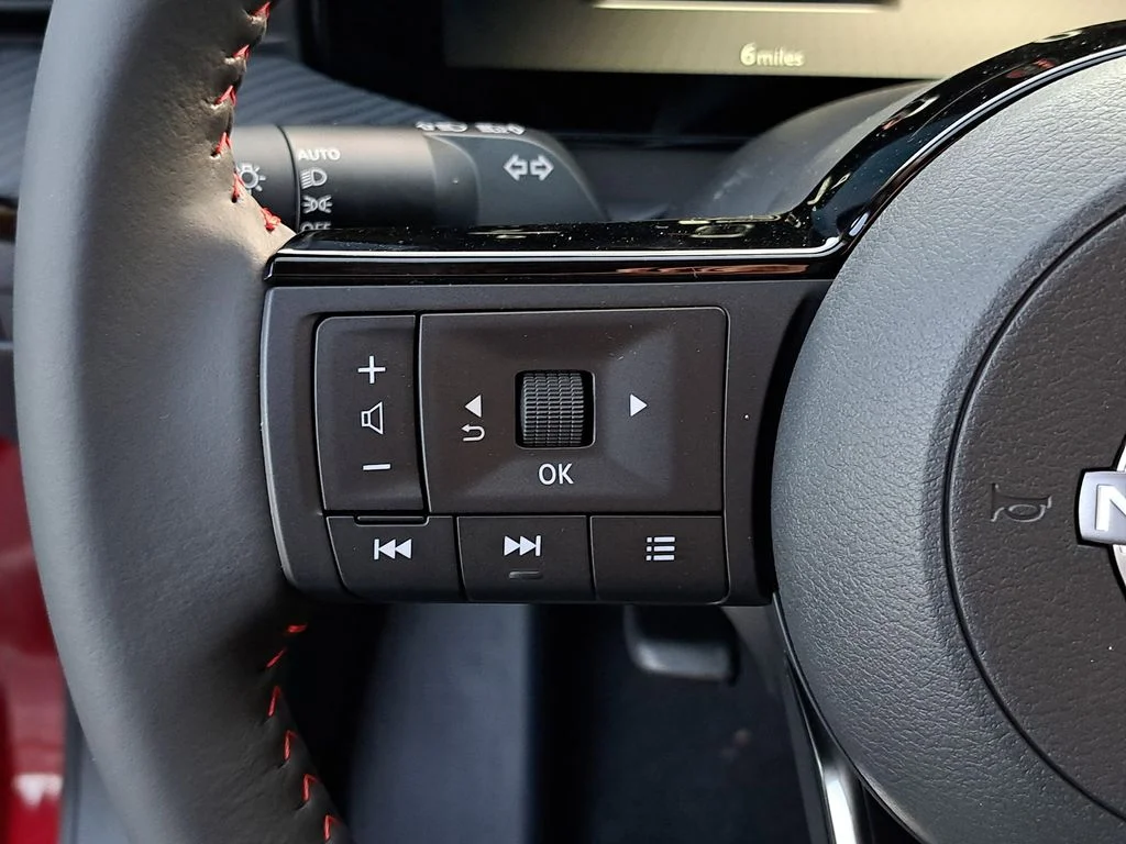 2026 Nissan KICKS SR - Photo 24