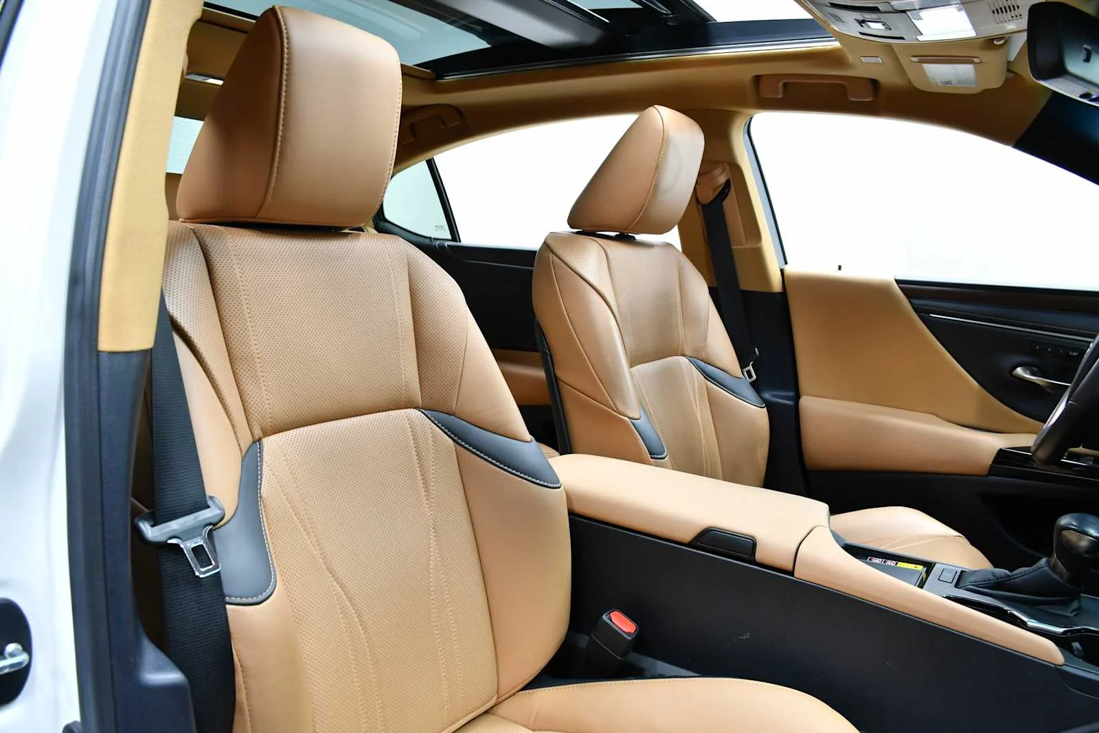 Certified Used 2024 Eminent White Pearl Lexus Luxury image 22