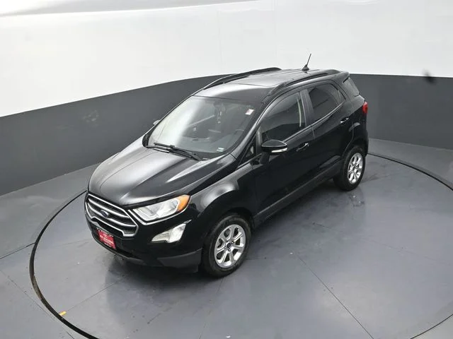 Used 2020 Black Ford SE image 25