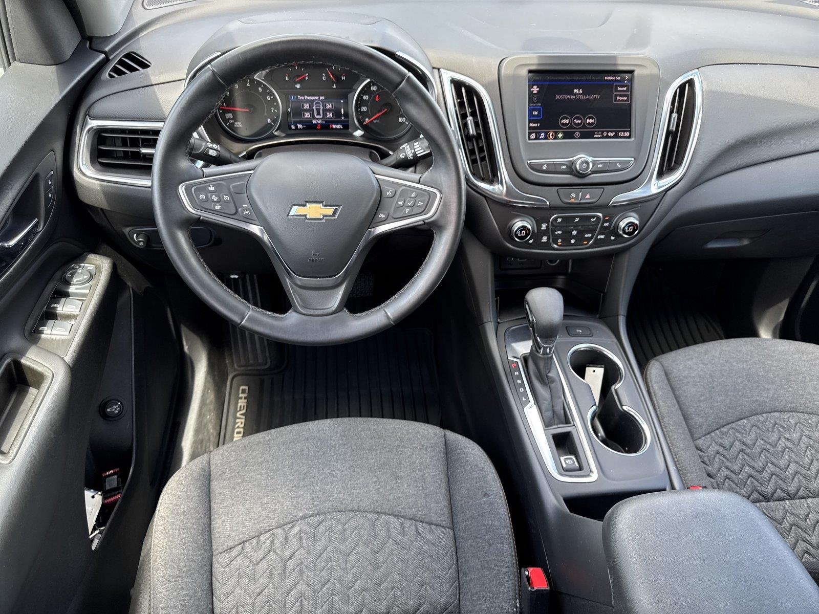 Used 2024 Summit White Chevrolet LT image 14
