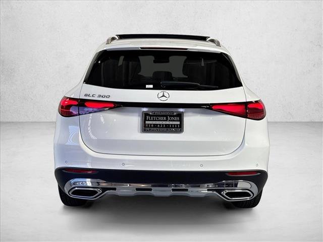 New 2026 Polar White Mercedes-Benz GLC 300 image 36