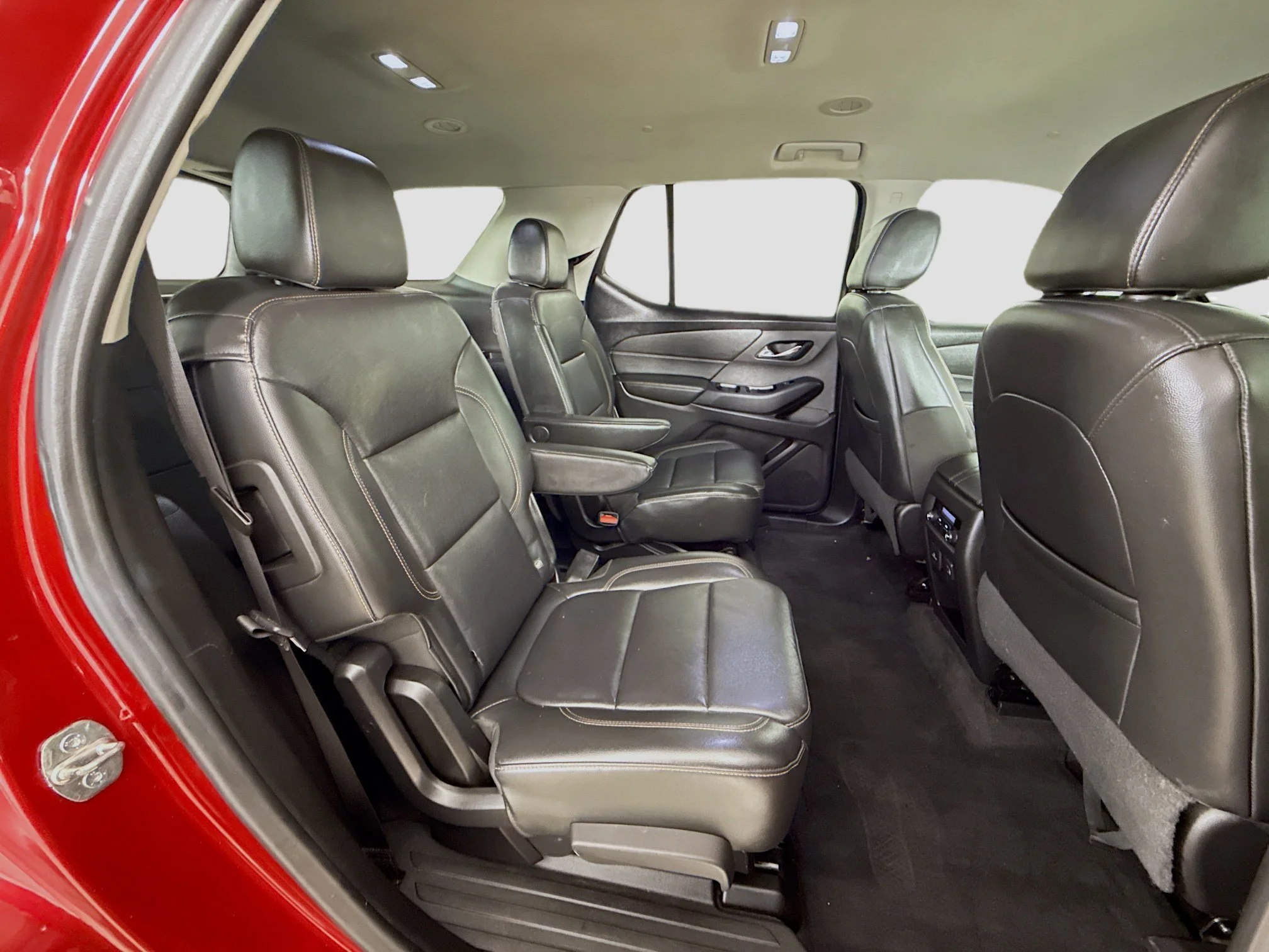 Used 2019 CAJUN RED TINTCOAT Chevrolet RS image 30