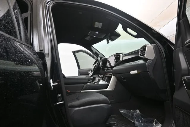 2026 Toyota Tundra SR5 - Photo 14
