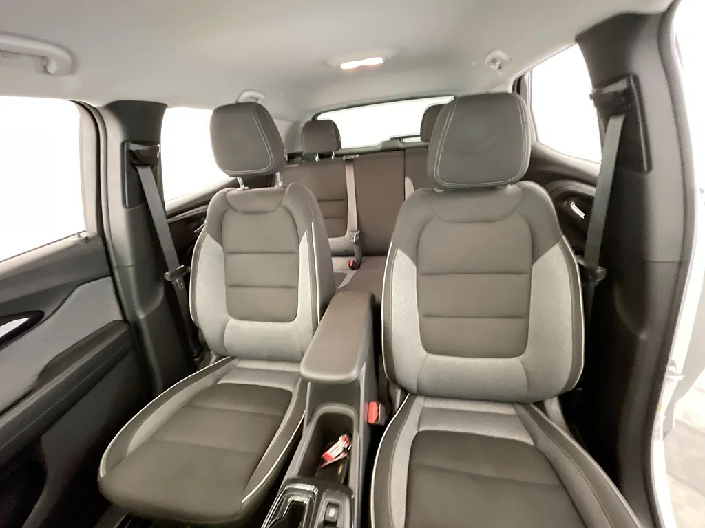 Used 2023 Summit White Chevrolet LT image 20
