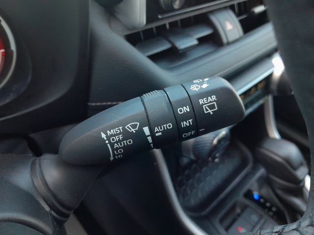 2024 Toyota RAV4 XLE - Photo 14