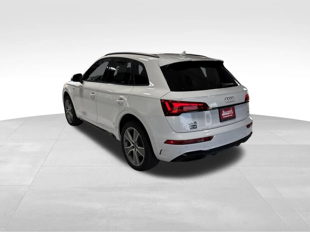 Used 2025  Audi 45 S line Premium Plus image 5