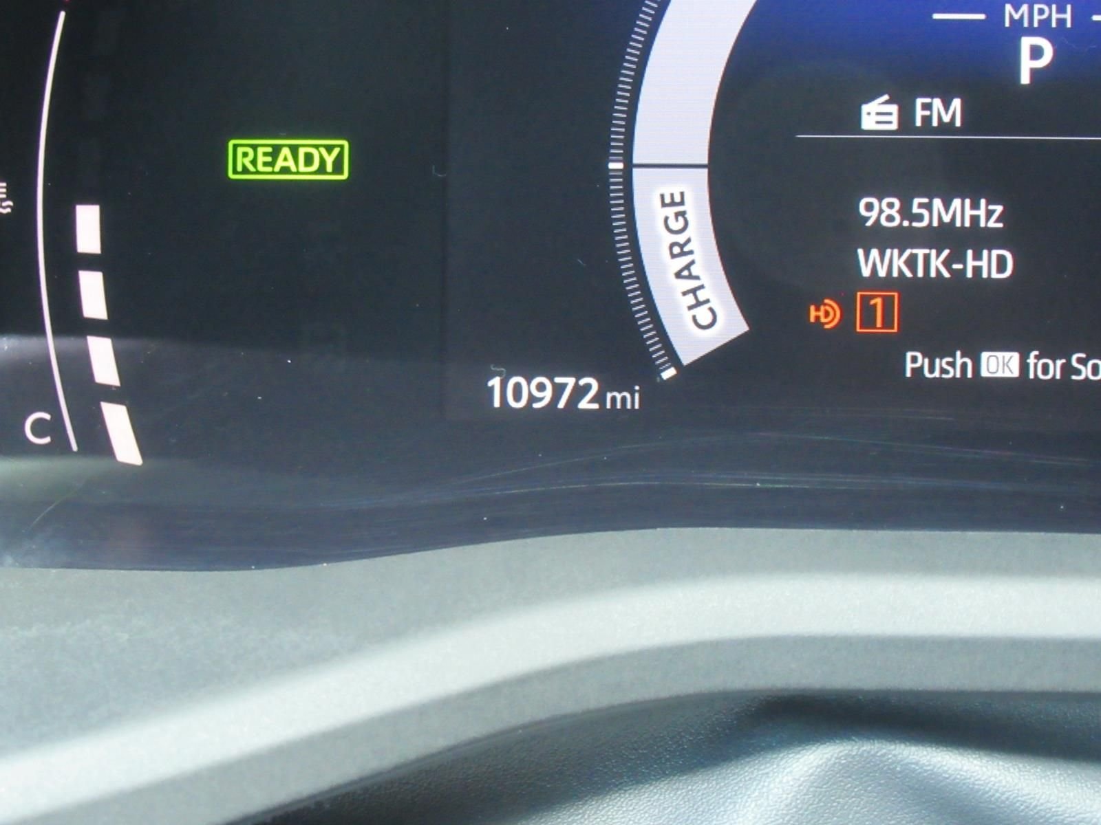 Used 2026  Toyota SE image 31