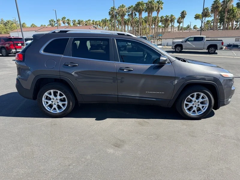 Used 2017 Jeep Cherokee Latitude with VIN 1C4PJLCB6HW668131 for sale in Pahrump, NV