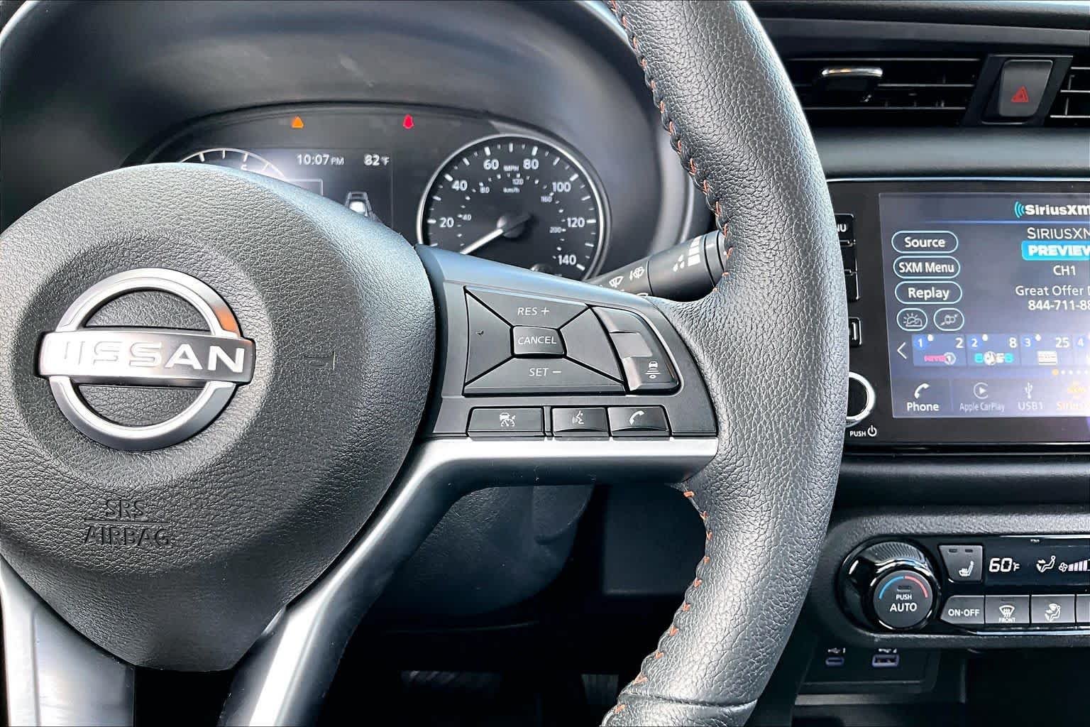 Used 2023 Boulder Gray Pearl Nissan SR image 25